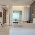 Domaine Collection הרסוניסוס