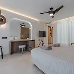 Domaine Collection וילה הרסוניסוס